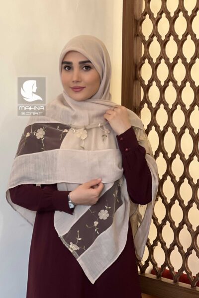 روسری بهارناز کرم