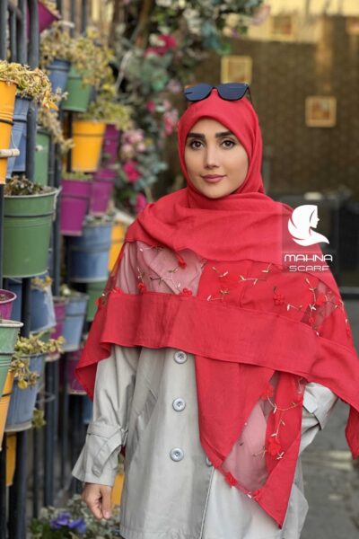 روسری بهارناز قرمز