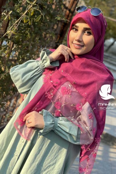 روسری تور گلدوزی سرخابی وال نخی