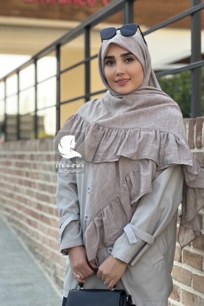 روسری چیندار نسکافه ای روشن