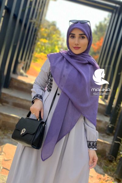 روسری کریشه حریر بنفش