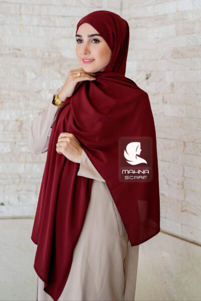 شال کلاهدار کرپ حریر زرشکی