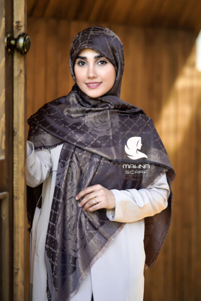 روسری نخ ابریشم لمه دار شنل قهواه ای