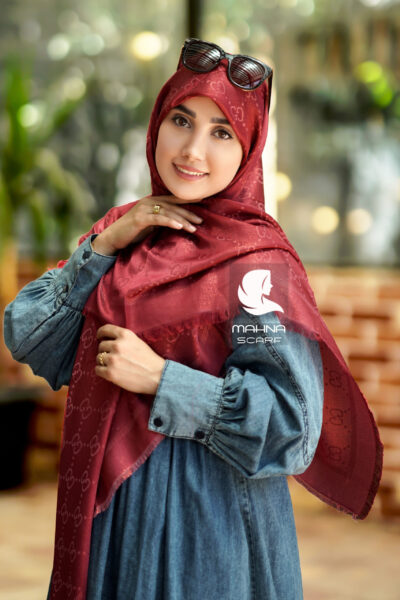 روسری نخ ابریشم لمه دار گوچی زرشکی