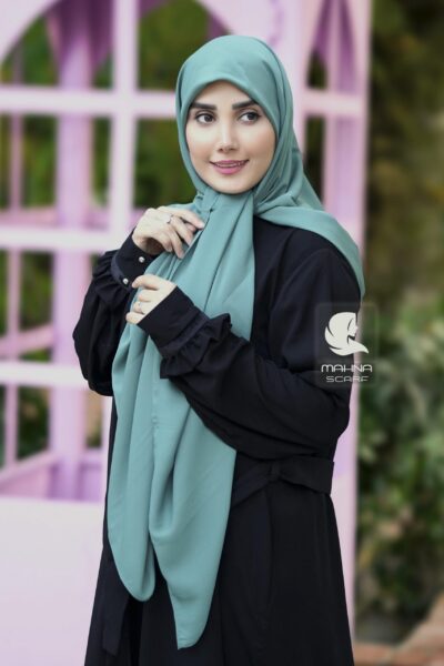 روسری کرپ حریر سبز کبریتی کد 2