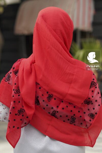 روسری بهارناز قرمز پروانه ای