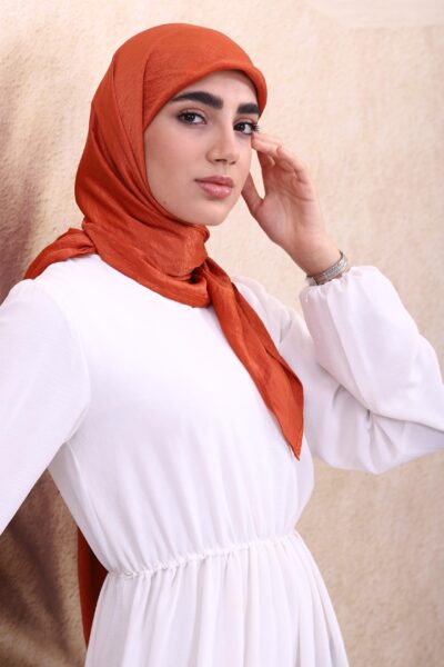 روسری ساتن ابریشم رنگ آجری