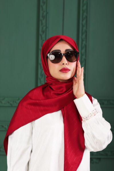 روسری ساتن خطدار زرشکی