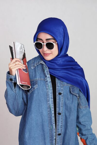 روسری ساتن ابریشم آبی کاربنی - کوپرا