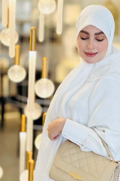 روسری وال نخی راه راه سفید