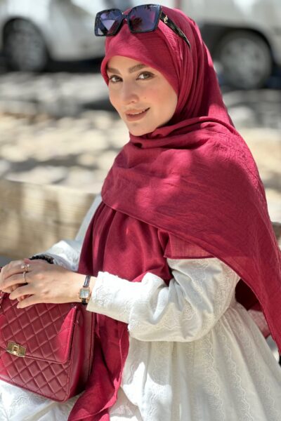 روسری وال نخی زرشکی