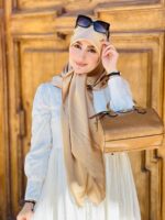 روسری ساتن کرم