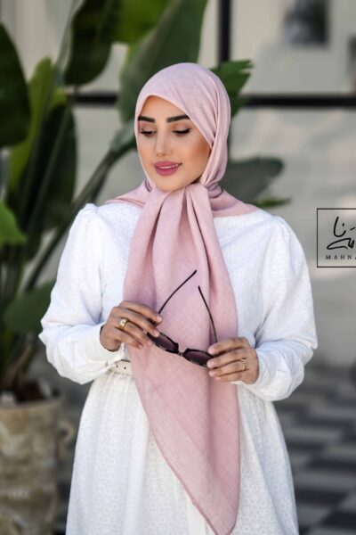 روسری وال نخی صورتی ملایم