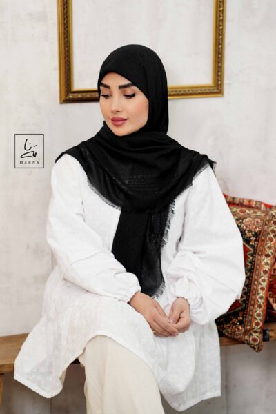 روسری نخی حاشیه لمه مشکی