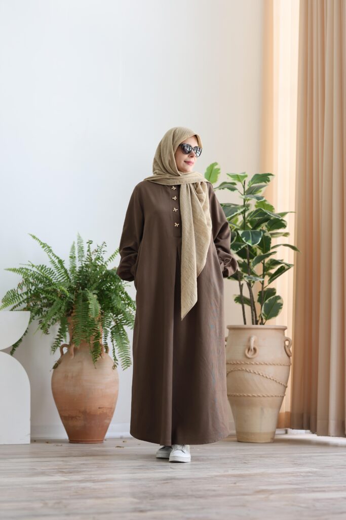 کفتان قهوه ای پاپیون