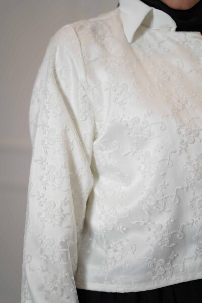 کت سفید دانتل سپید