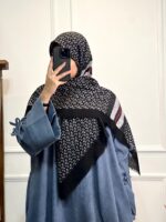 روسری نخ پنبه سیااسکارف وارداتی در رنگبندی