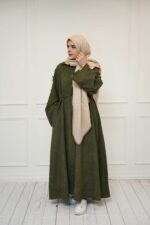 عبا پاپیونی مخمل کبریتی در رنگبندی