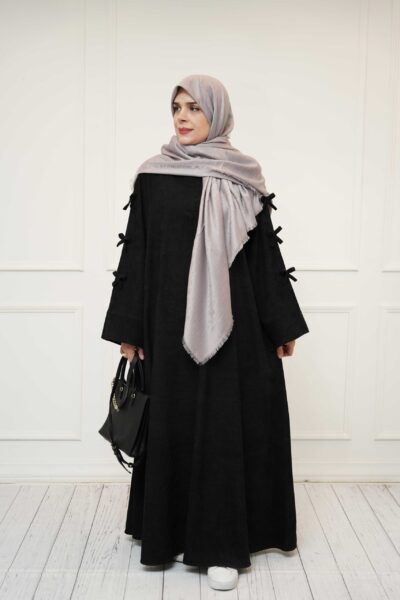 عبا پاپیونی مخمل کبریتی در رنگبندی