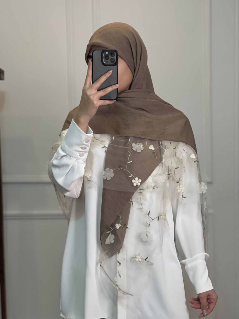 روسری توردار در رنگبندی